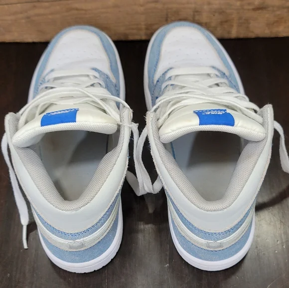 Nike Air Jordan 1 High Og 'Hyper Royal' Wmns 5 Fast Shipper - Picture 7 of 8